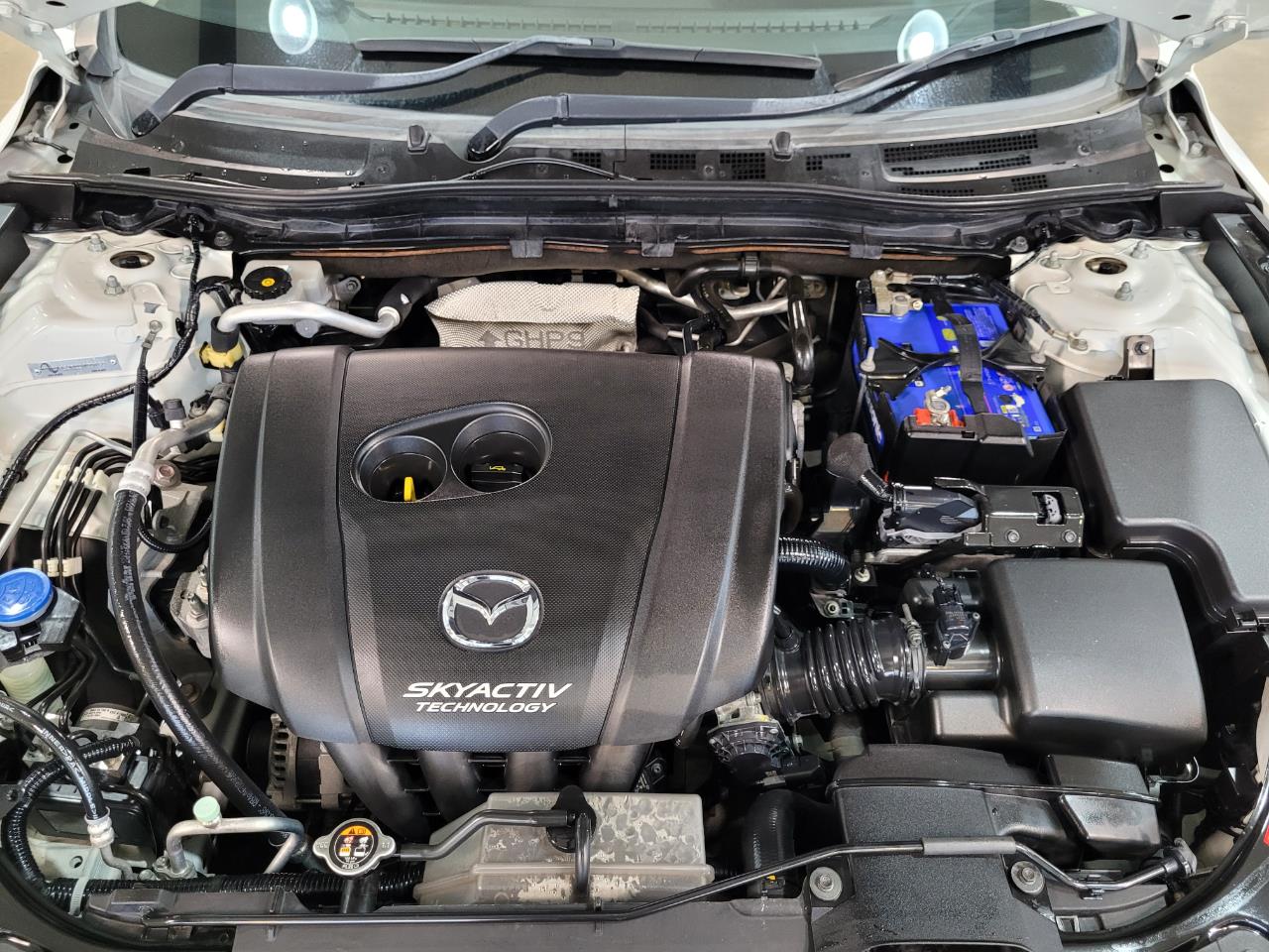 2013 Mazda Axela