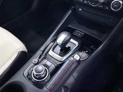 2015 Mazda Axela - Thumbnail
