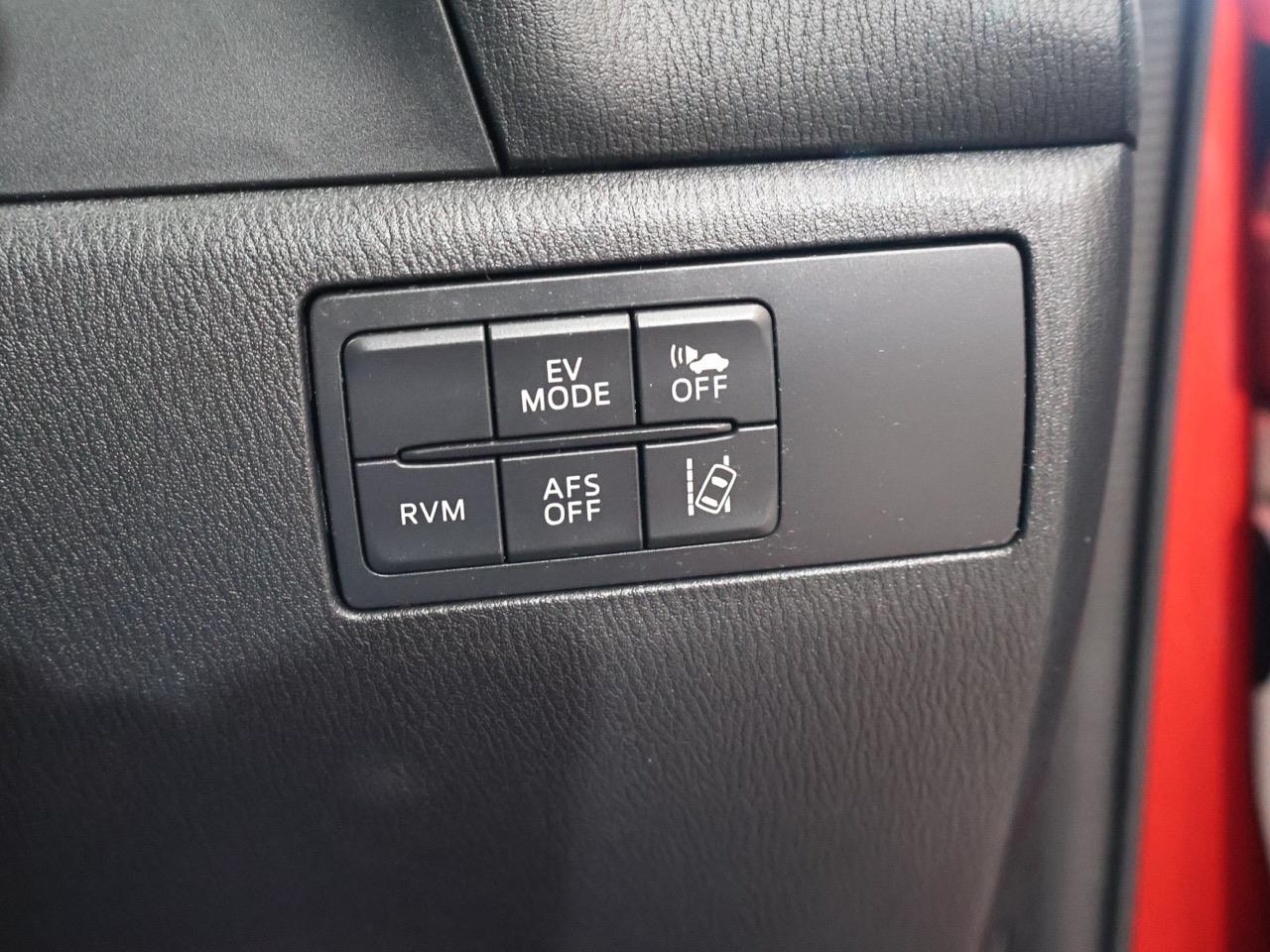 2015 Mazda Axela