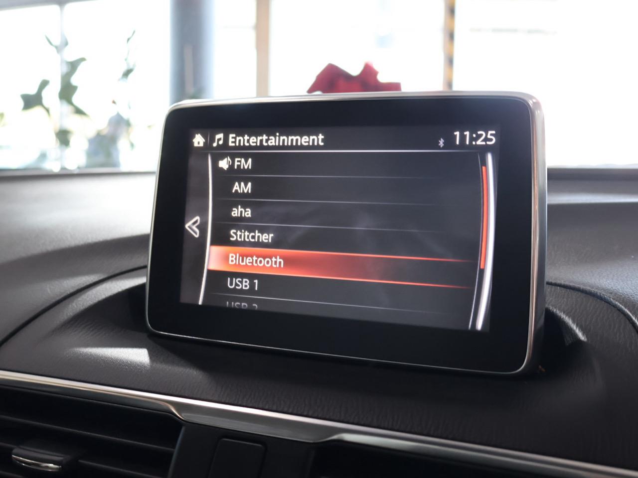 2015 Mazda Axela