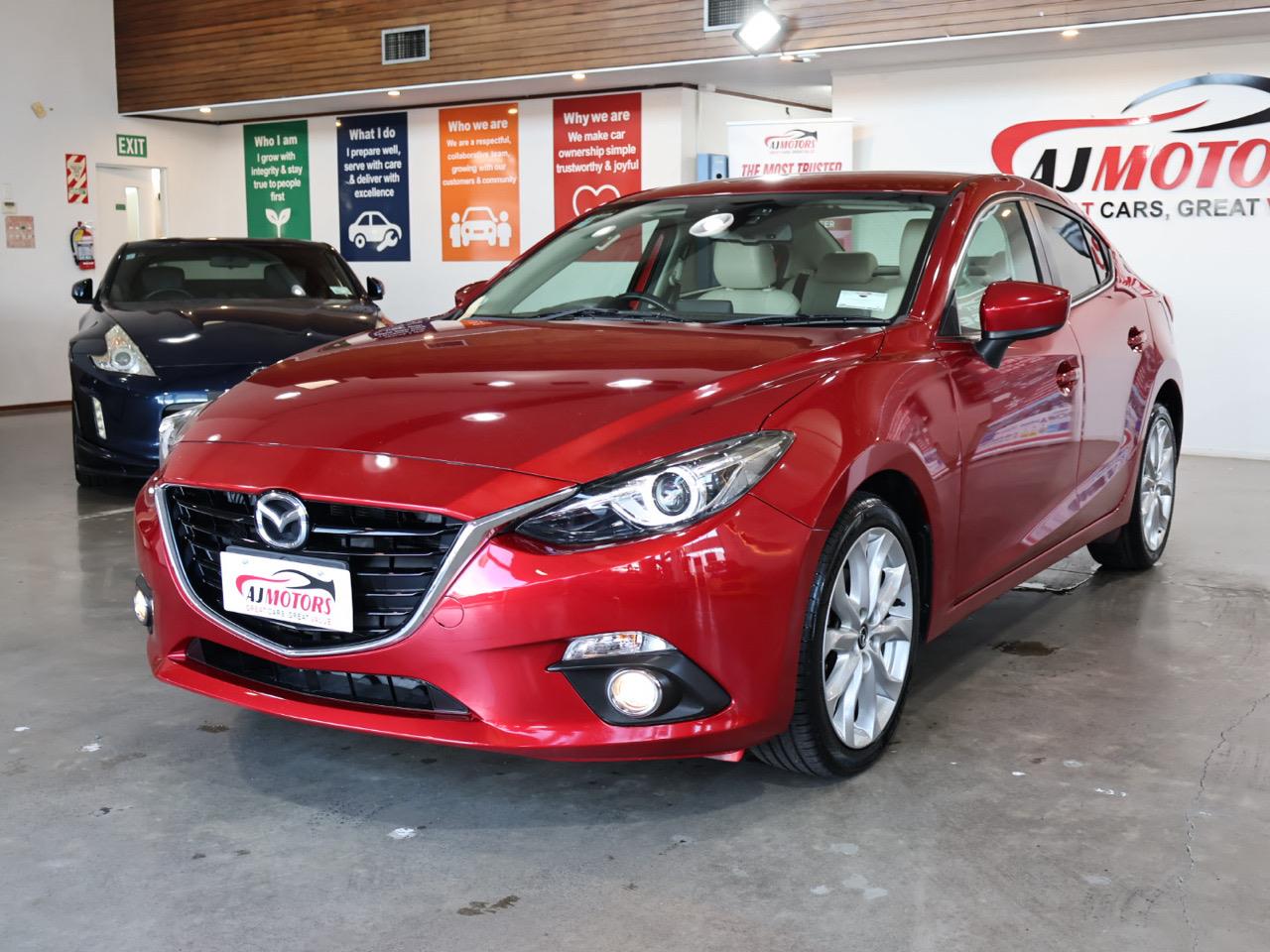 2015 Mazda Axela