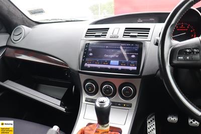 2010 Mazda Axela - Thumbnail