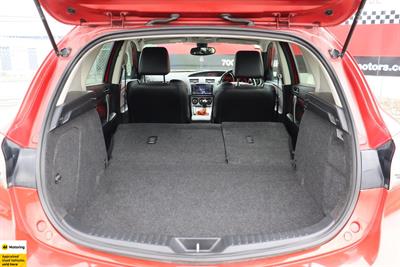 2010 Mazda Axela - Thumbnail