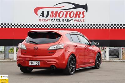 2010 Mazda Axela - Thumbnail