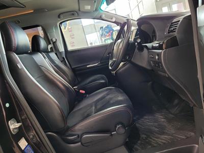2014 Toyota Vellfire - Thumbnail