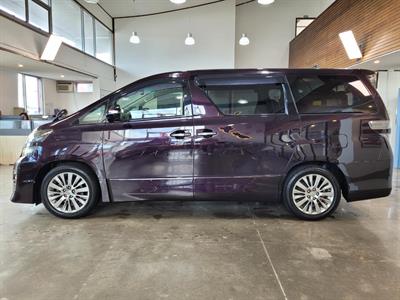 2014 Toyota Vellfire - Thumbnail