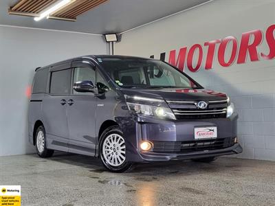 2014 Toyota Voxy