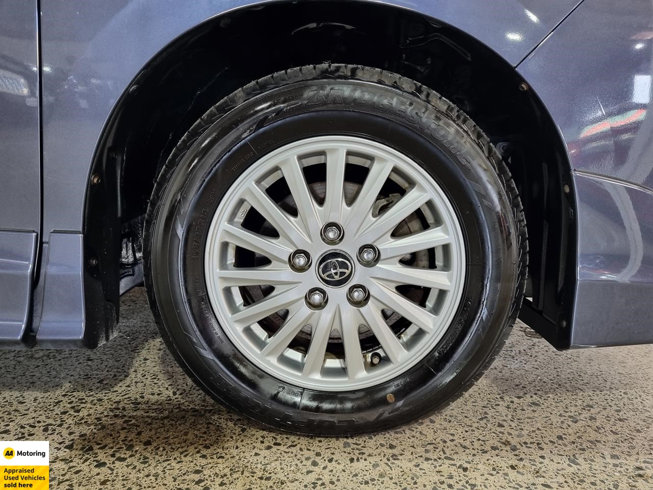 2014 Toyota Voxy