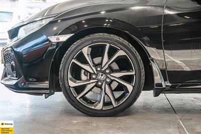 2019 Honda Civic - Thumbnail