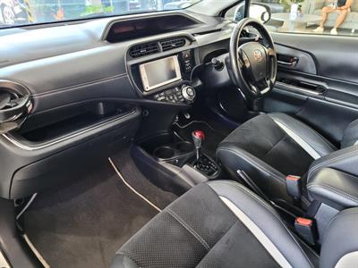 2014 Toyota Aqua - Thumbnail