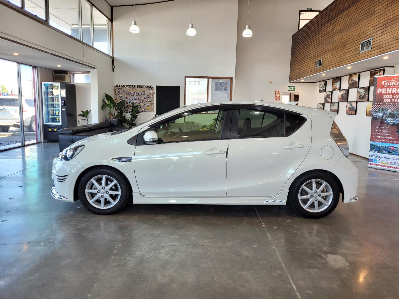 2014 Toyota Aqua