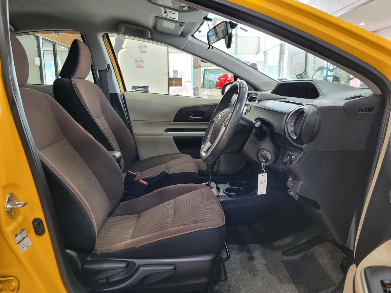 2014 Toyota Aqua