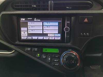 2014 Toyota Aqua - Thumbnail