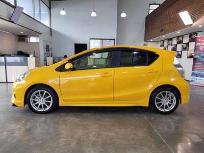 2014 Toyota Aqua - Thumbnail