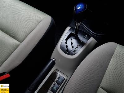 2013 Toyota Aqua - Thumbnail