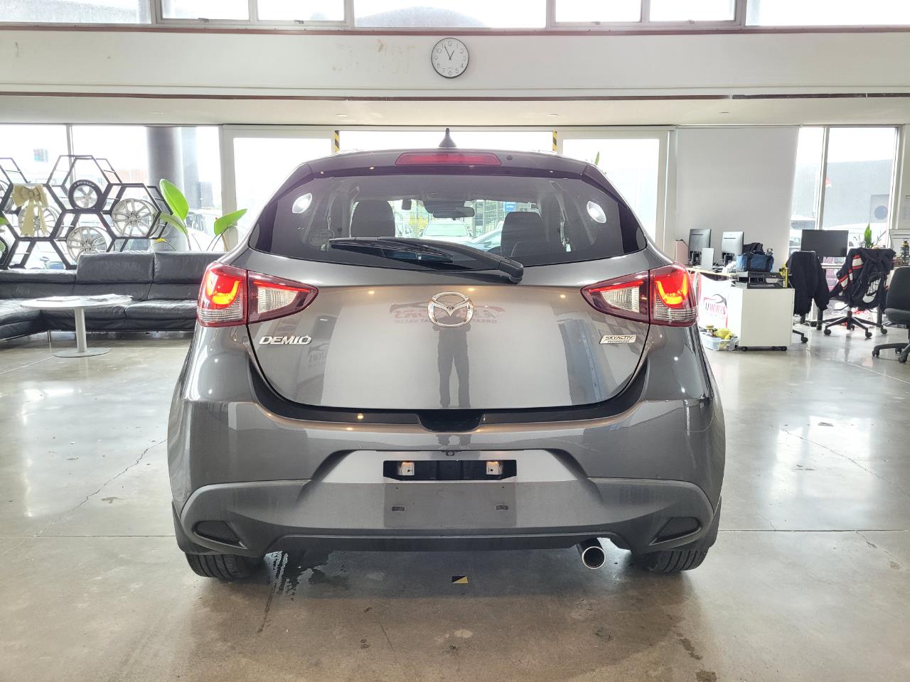 2016 Mazda Demio