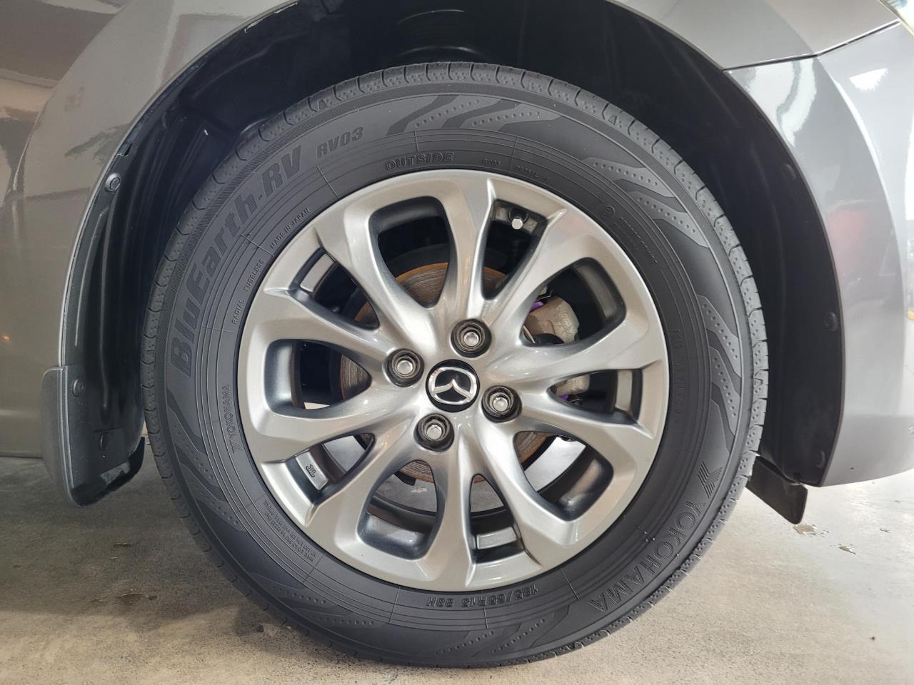 2016 Mazda Demio