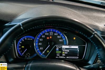 2015 Toyota Corolla - Thumbnail