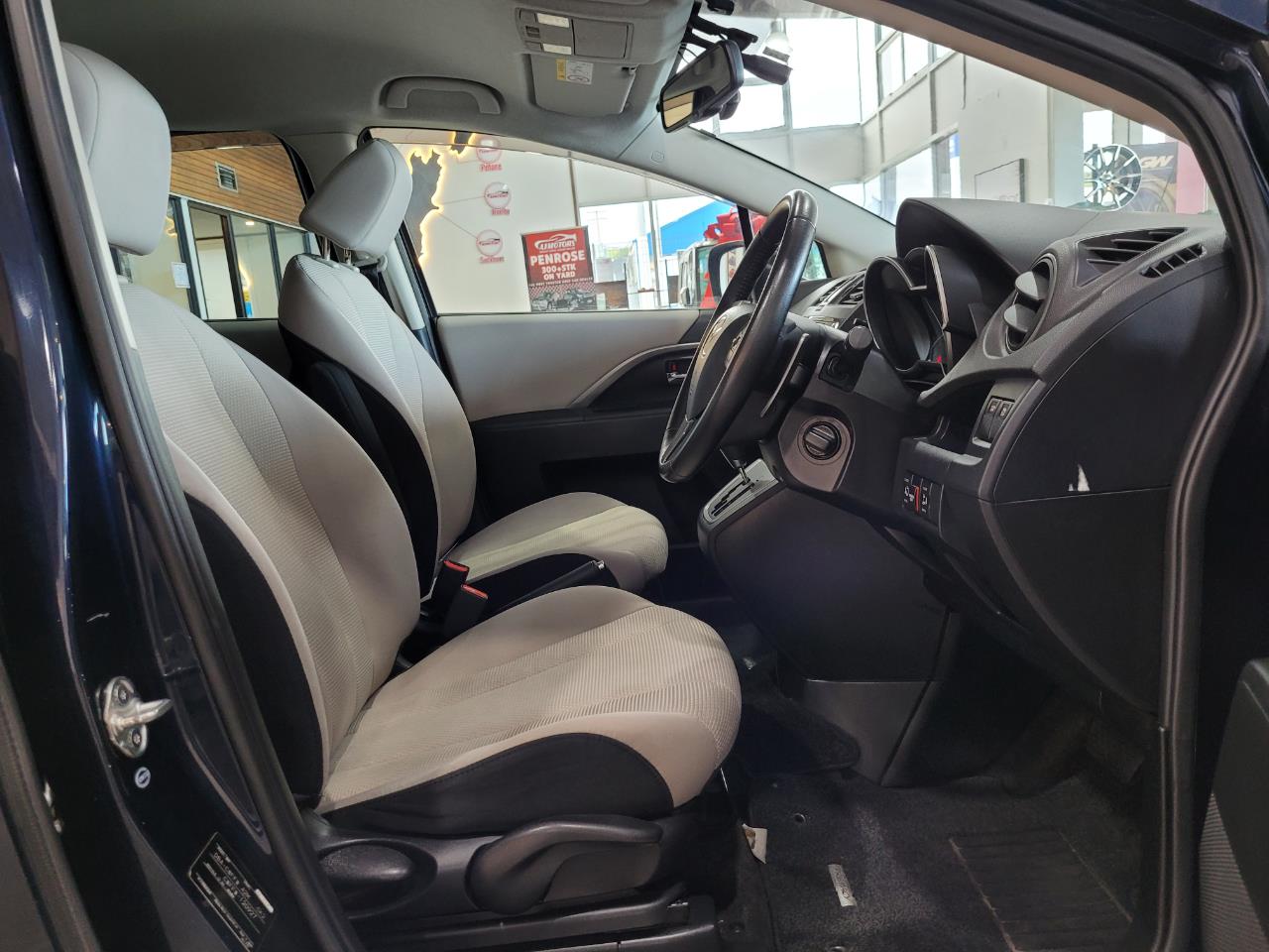 2014 Mazda Premacy