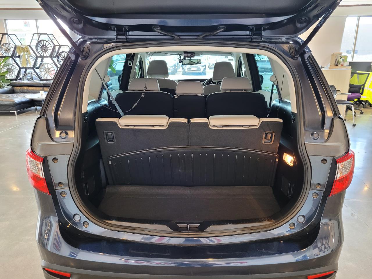 2014 Mazda Premacy