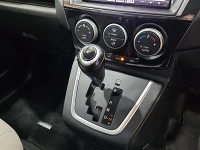 2014 Mazda Premacy - Thumbnail