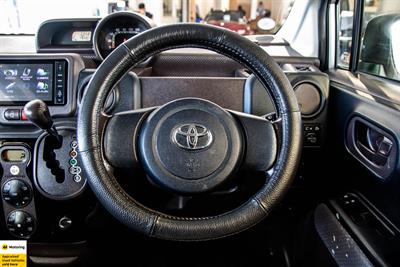 2012 Toyota Spade - Thumbnail