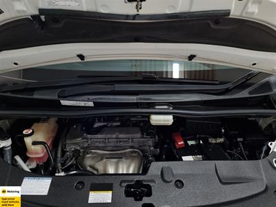 2017 Toyota Alphard - Thumbnail