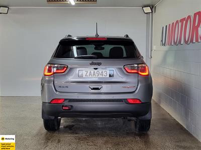 2021 Jeep Compass - Thumbnail