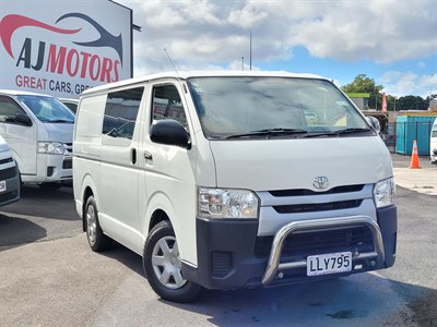 2018 Toyota Hiace
