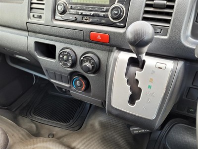 2018 Toyota Hiace - Thumbnail