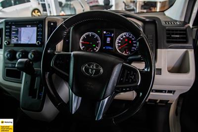 2020 Toyota Hiace - Thumbnail