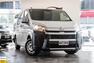 2020 Toyota Hiace - Thumbnail