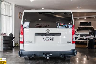 2020 Toyota Hiace - Thumbnail