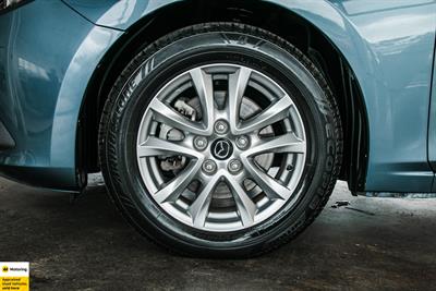 2014 Mazda Axela - Thumbnail