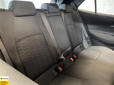 2019 Toyota Corolla - Thumbnail