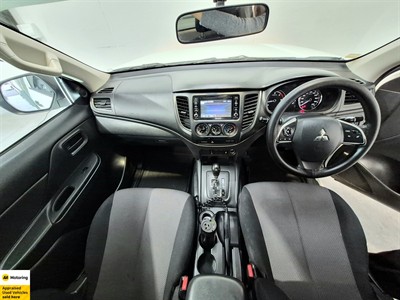 2019 Mitsubishi Triton - Thumbnail