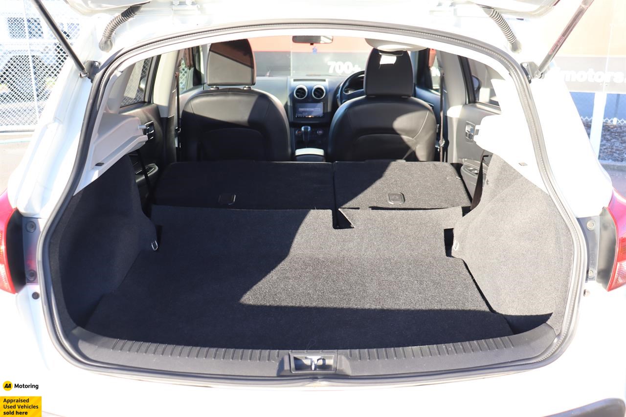 2012 Nissan Dualis