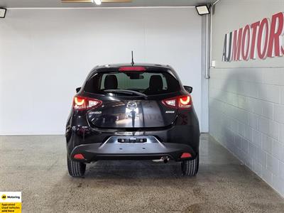 2016 Mazda Demio - Thumbnail