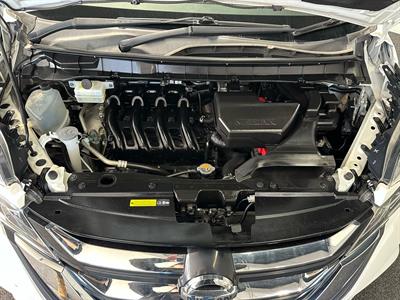 2016 Nissan Serena - Thumbnail