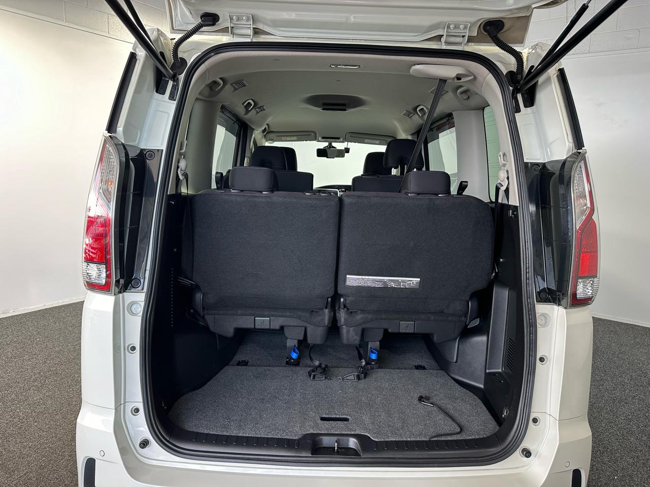 2016 Nissan Serena