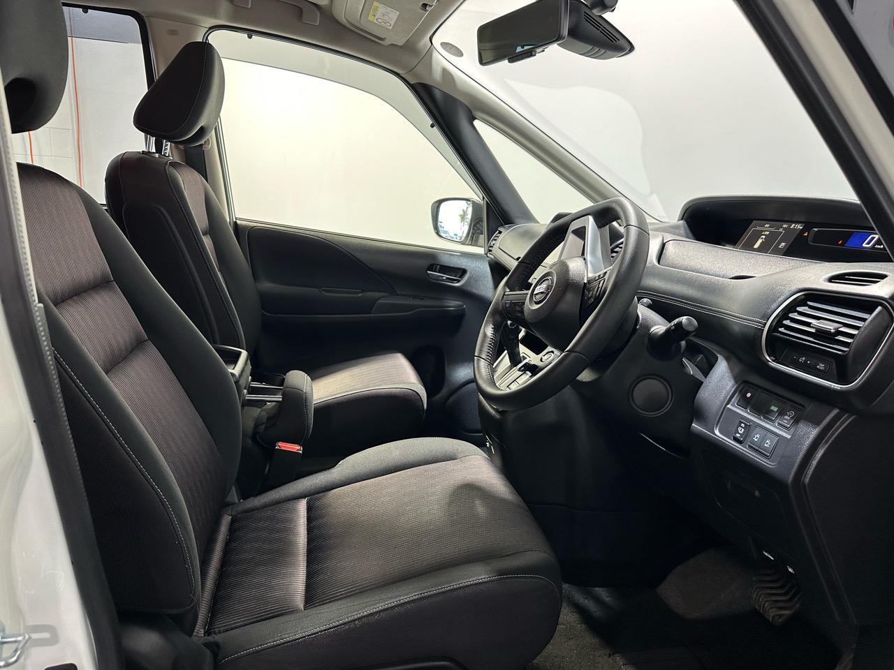 2016 Nissan Serena