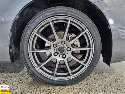 2013 Toyota Prius - Thumbnail