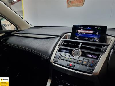 2015 Lexus NX 200t - Thumbnail