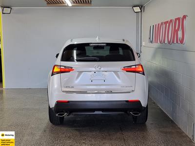 2015 Lexus NX 200t - Thumbnail