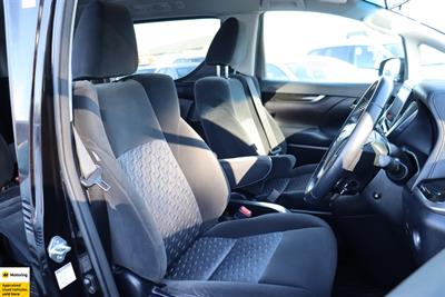 2016 Toyota Vellfire - Thumbnail