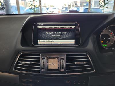 2014 Mercedes-Benz E 400 - Thumbnail