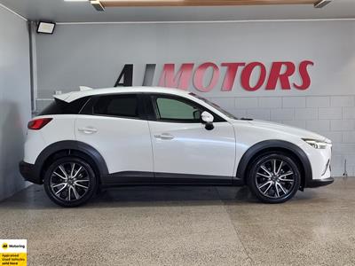 2017 Mazda CX-3 - Thumbnail