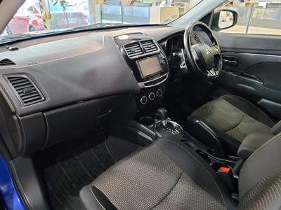 2016 Mitsubishi RVR - Thumbnail
