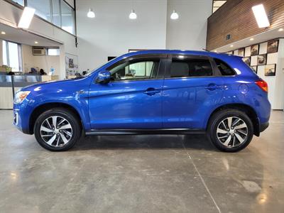 2016 Mitsubishi RVR - Thumbnail