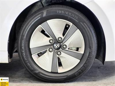 2022 Hyundai IONIQ - Thumbnail